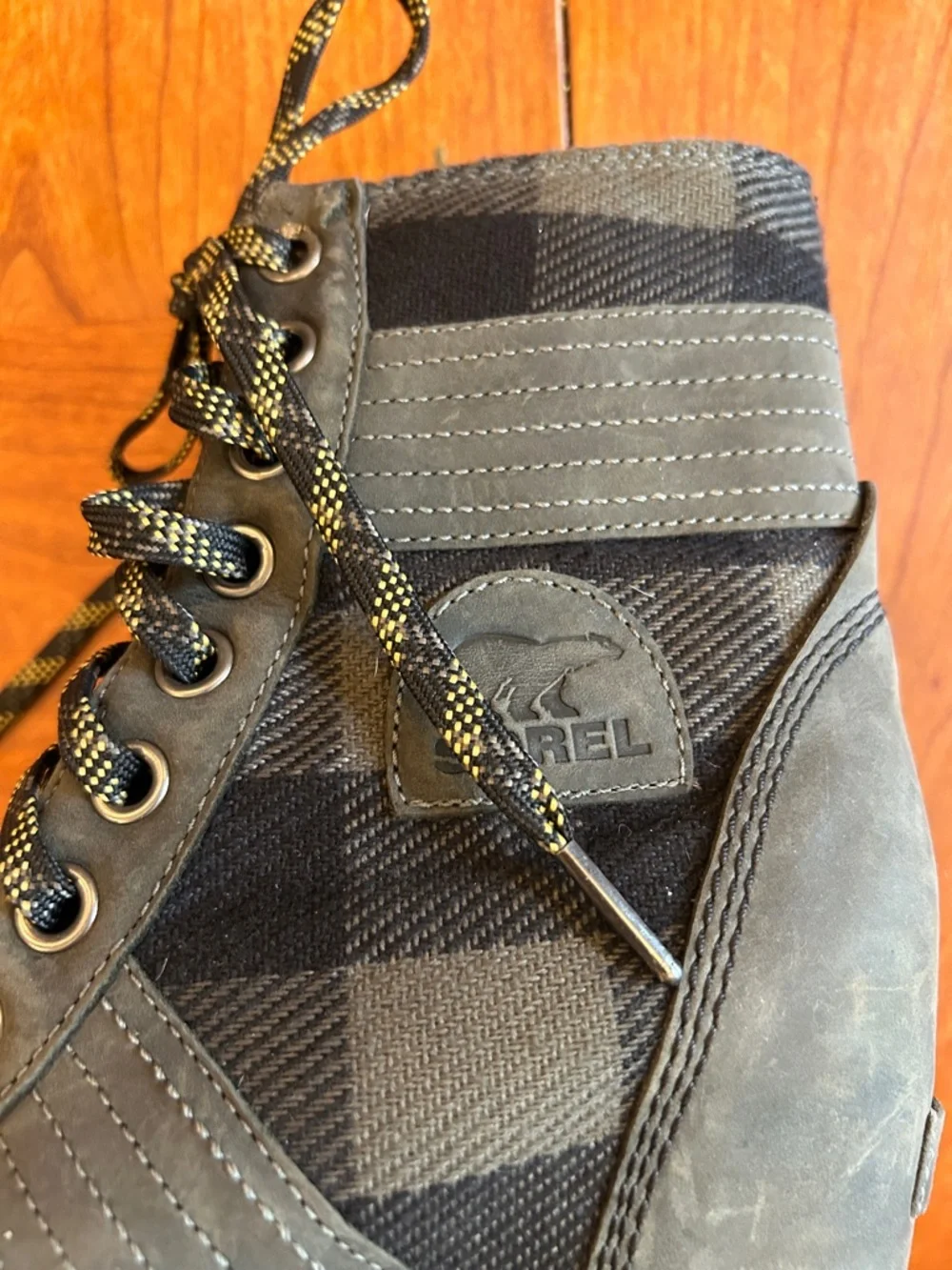 Sorel army green plaid Lexie wedges ankle boots